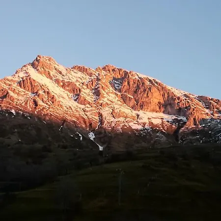 Casa Rural La Rectoral De Tuiza 別荘 Tuiza de Arriba